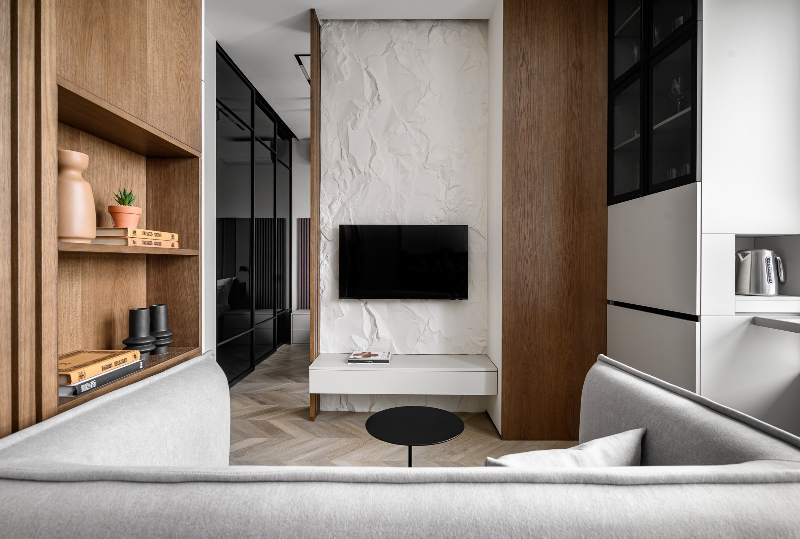 Стильная студия в ЖК "Сердце столицы". Публикация в журнале "Идеи вашего дома"