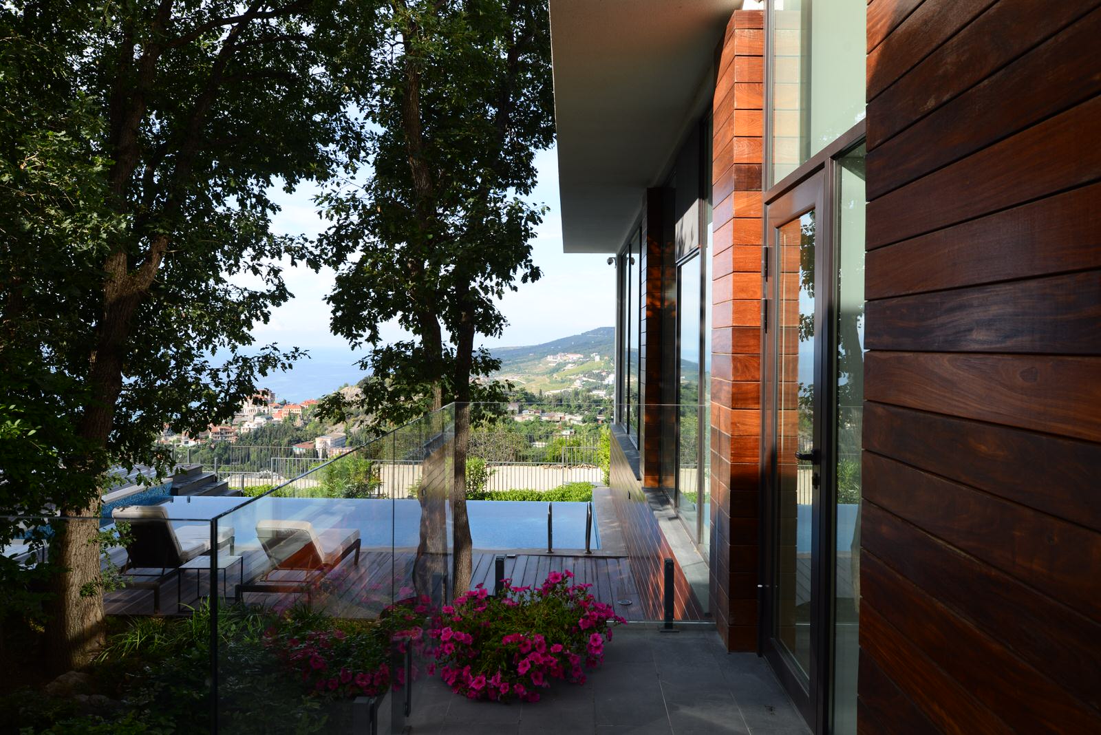 ВИЛЛА В КРЫМУ