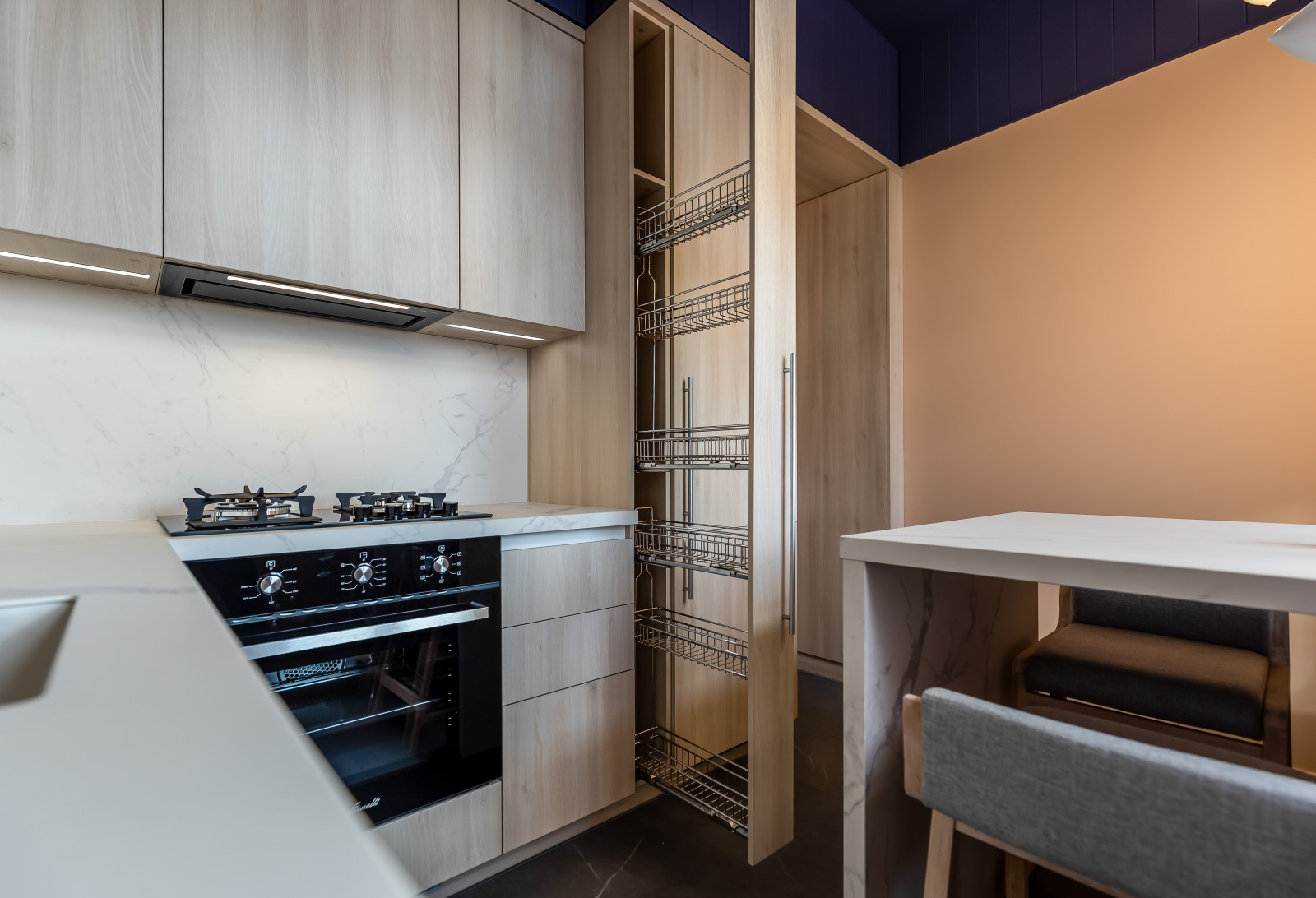 Вытяжка Konigin Navi Black в передаче «Квартирный вопрос».