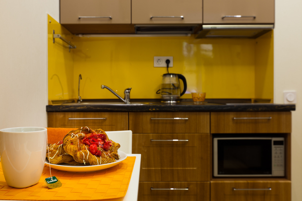 Яркая квартира-студия в центре Петербурга