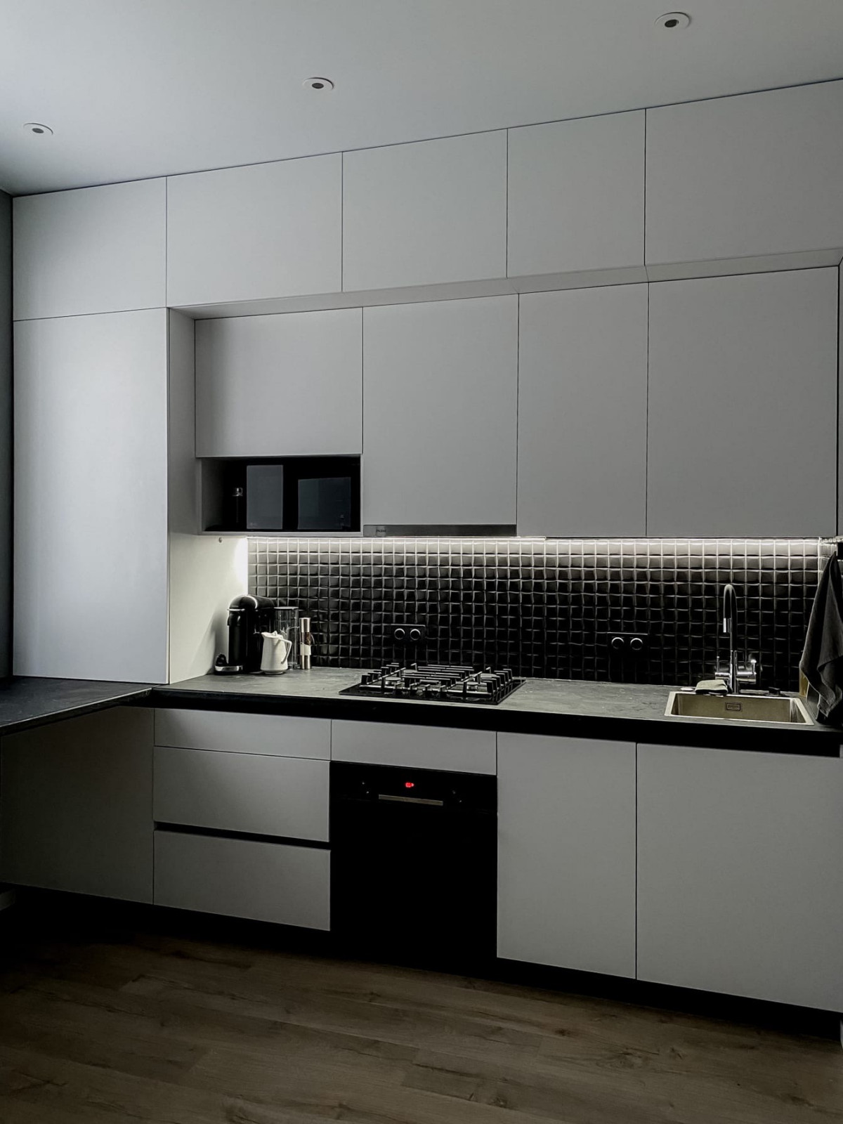 Светлая однокомнатная квартира в минималистичном исполнении