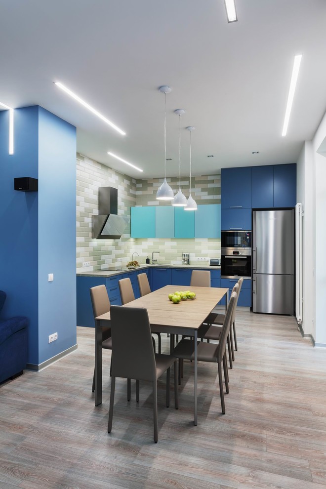 ГЕОМЕТРИЯ И ОТТЕНКИ МЯТЫ