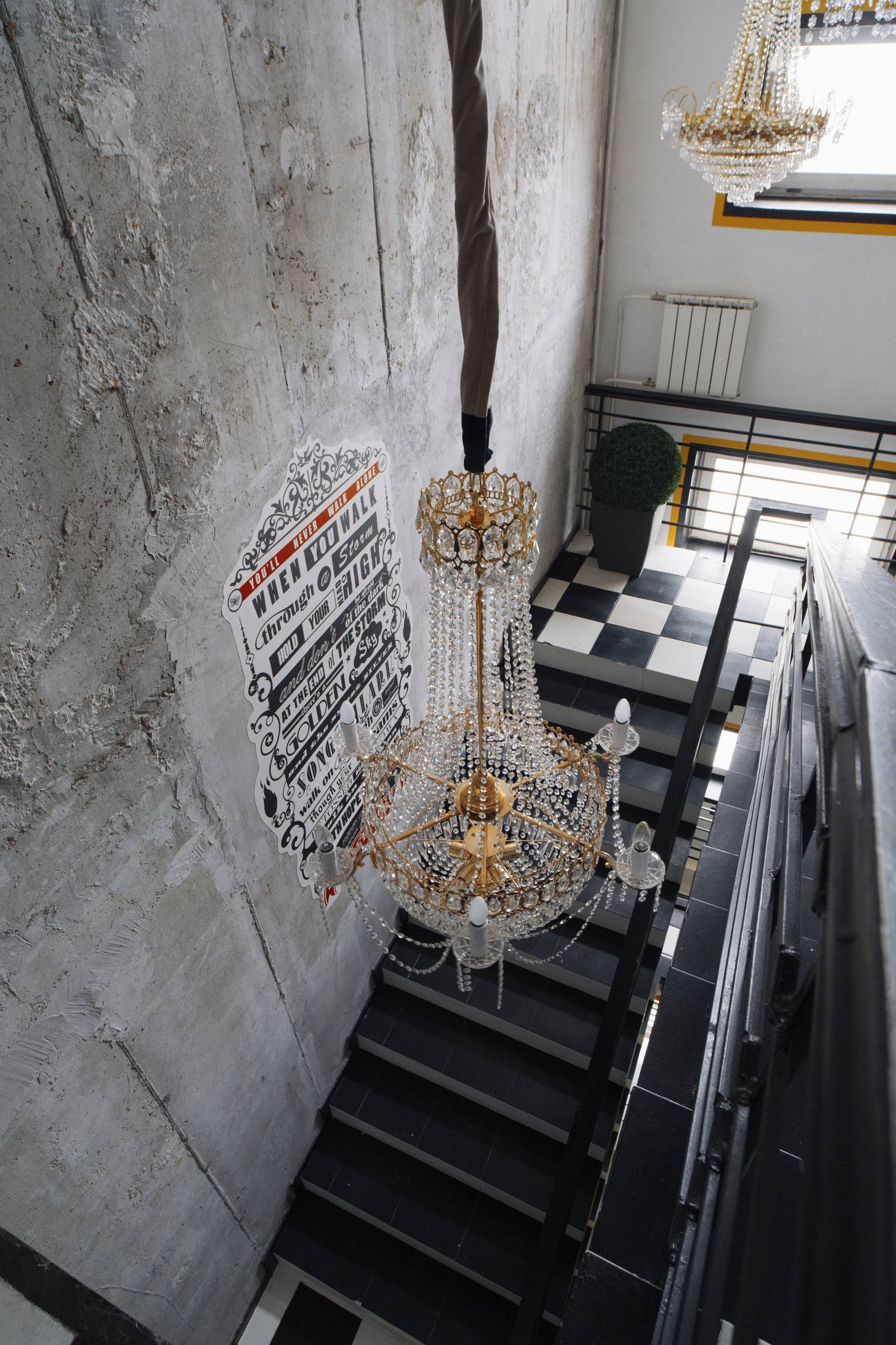 Проект недели: Московский подъезд образцовой формы и содержания