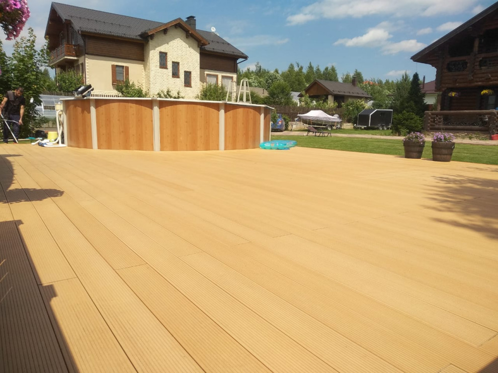 Обложка проекта: Террасная доска в лаунж-зоне у бассейна на объекте в ДНТ Бородино