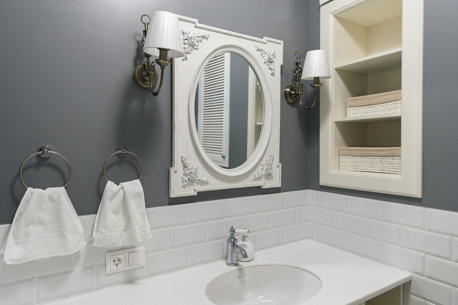 Обложка проекта: Интерьер в стиле нео-классика