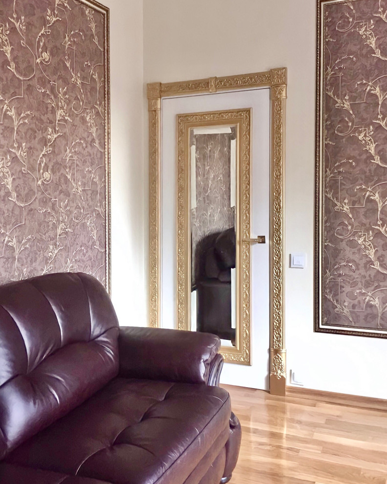 Коллекция Антонина в покрытии белая эмаль, патина золото.