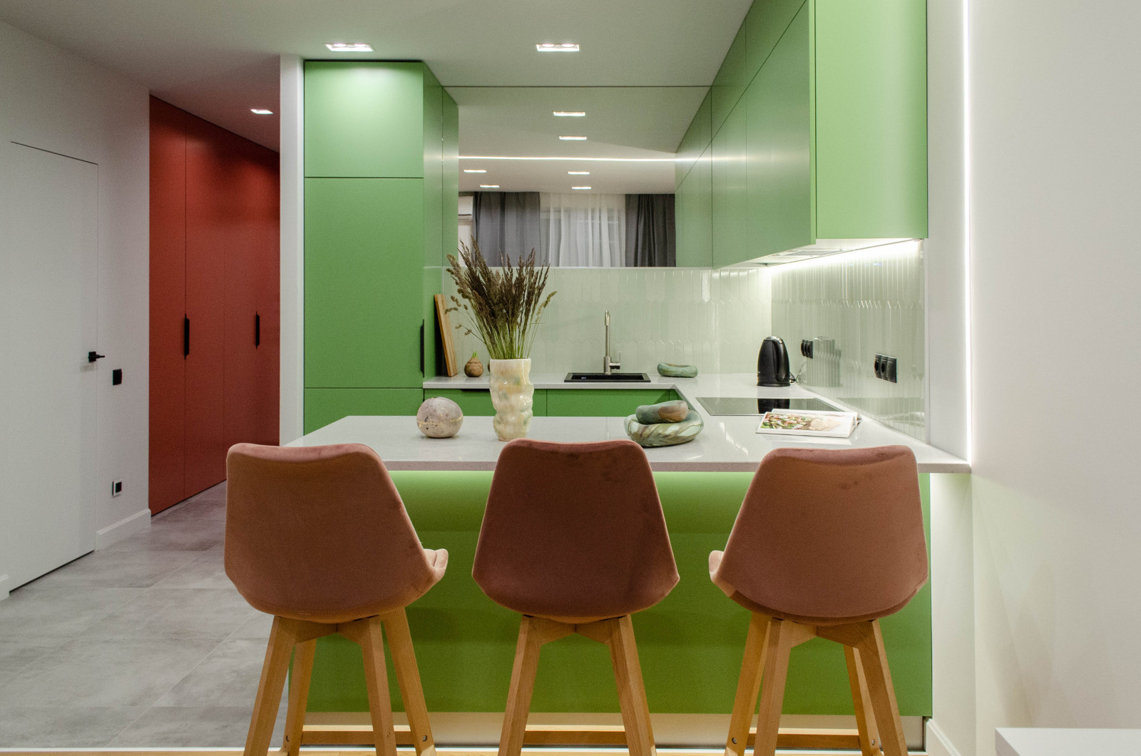 ЖД "Соло", Яркий минимализм, 55 кв. м