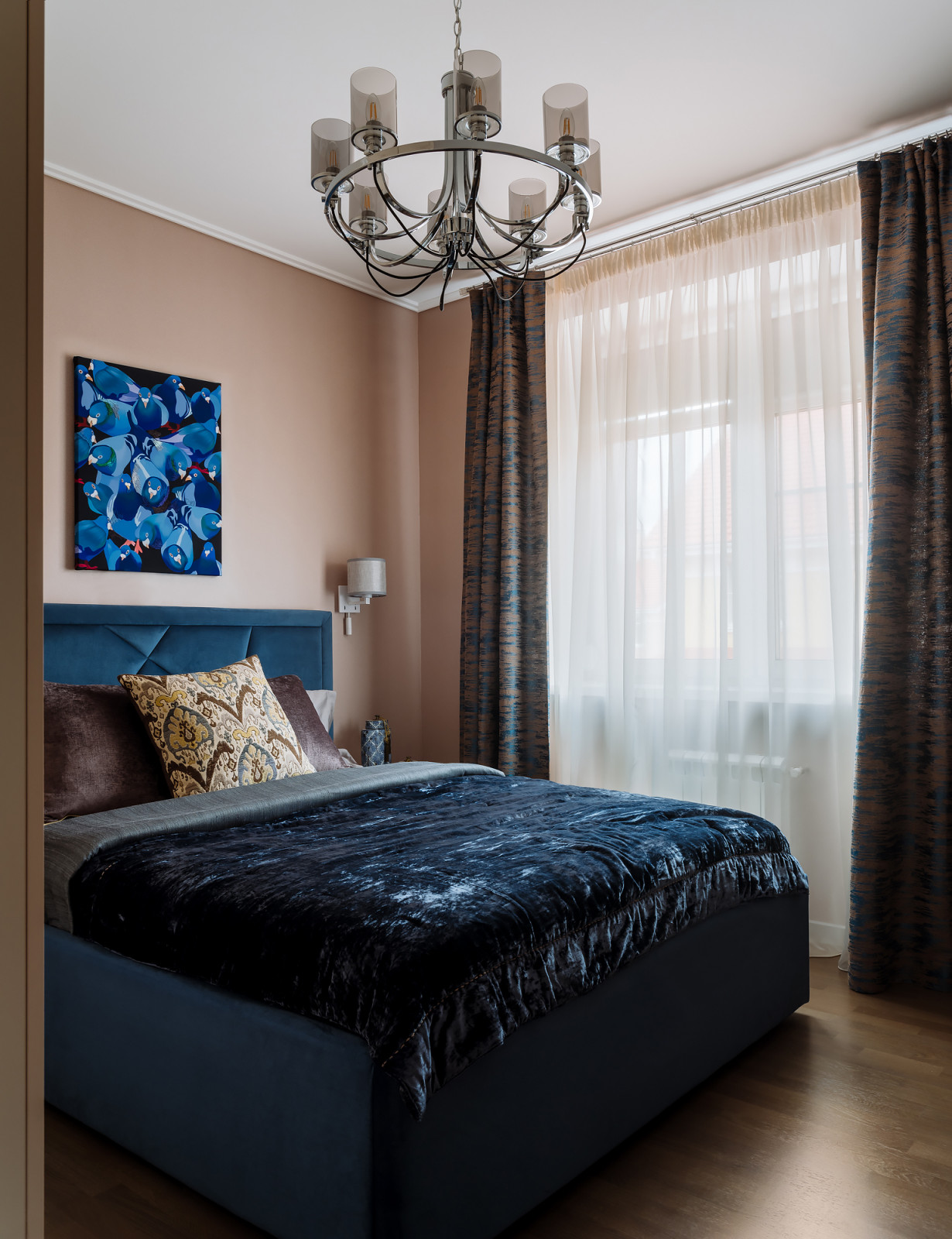 Houzz тур: Таунхаус с детскими-капсулами и фамильным шкафом