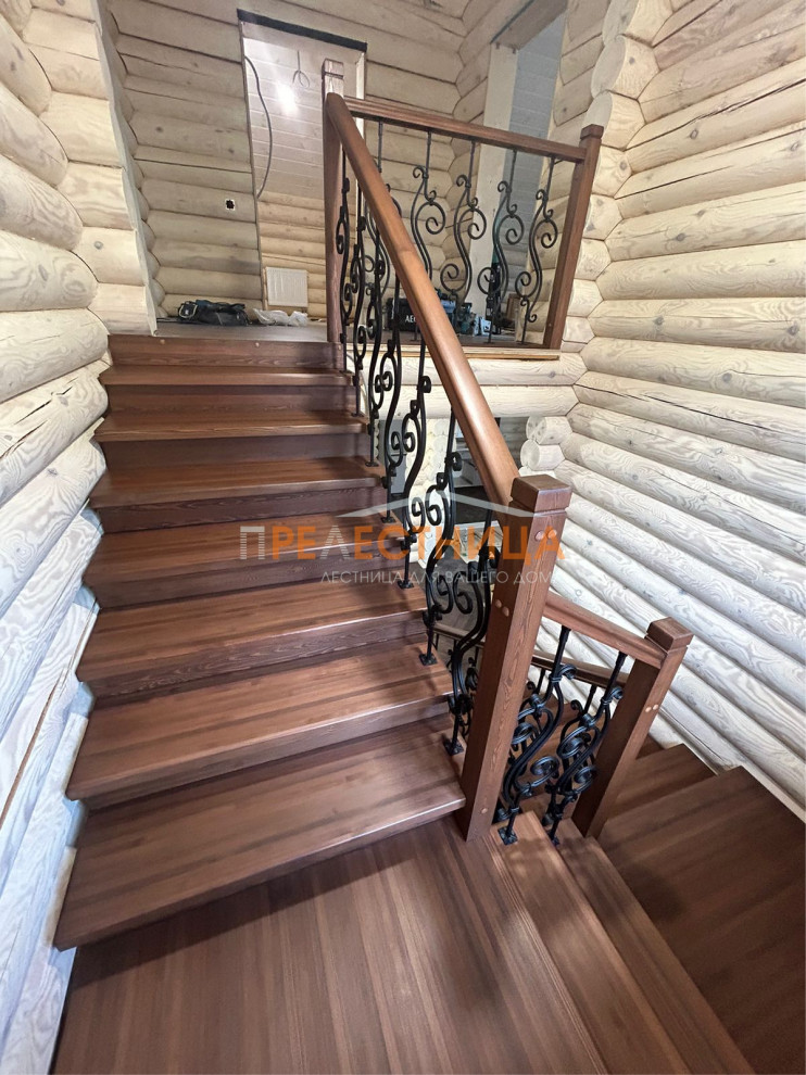 Лестница на второй этаж Тандем-34