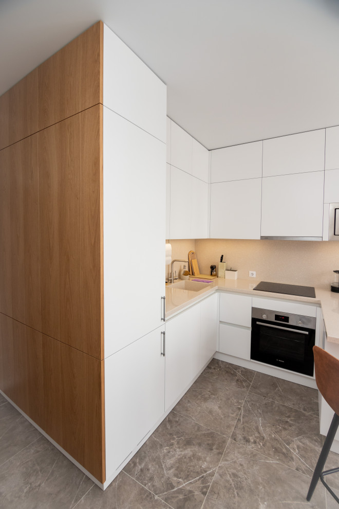 Современная кухня в минималистичном стиле