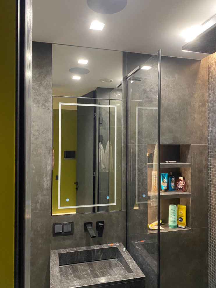 Зеркальная конструкция