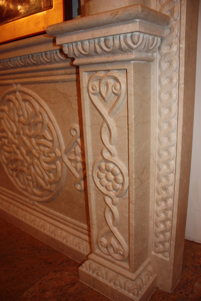 Иконостас в храме Пирогово.Московская область.