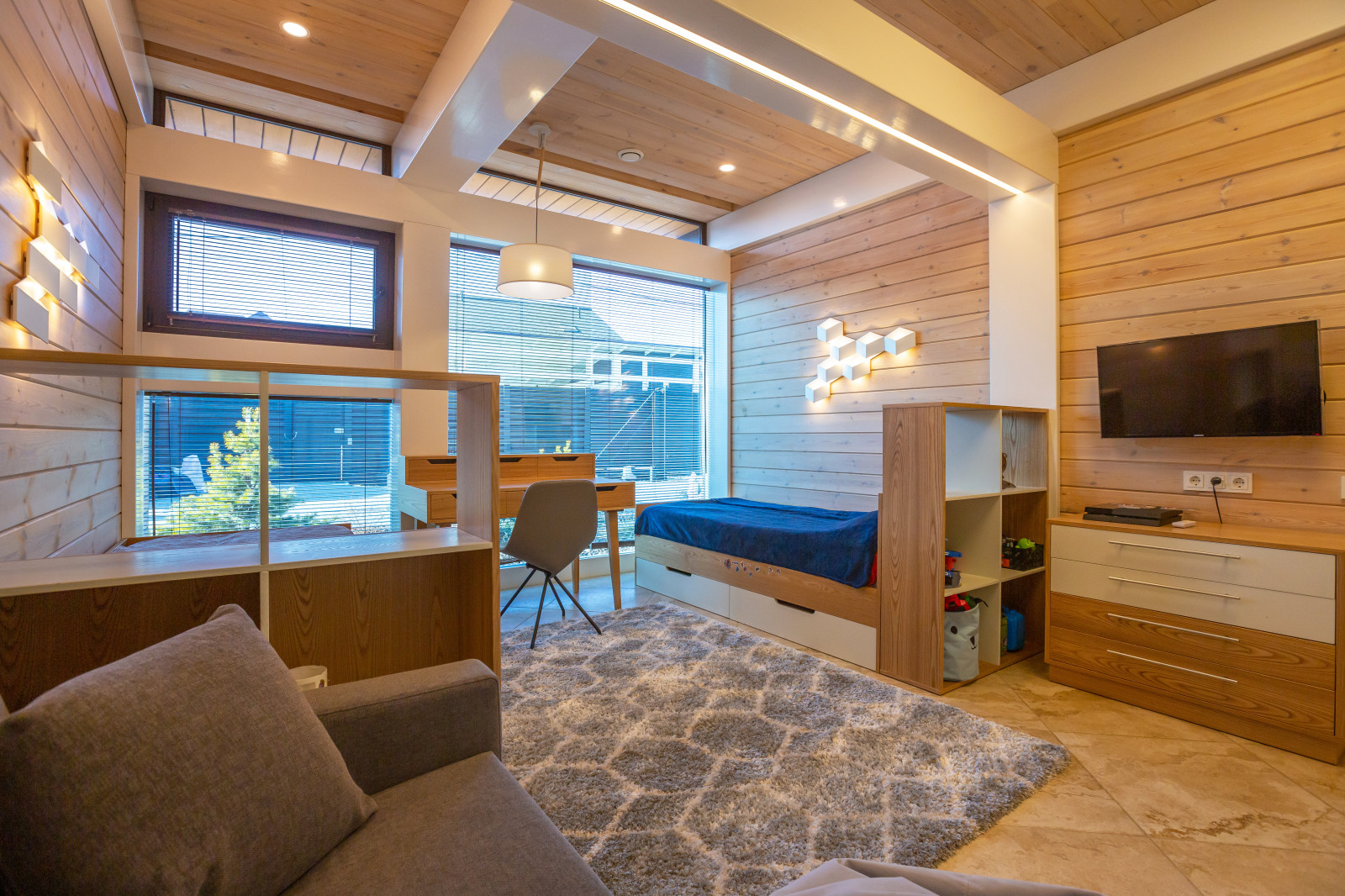 Готовый дом по проекту "Рона" 163 м2 + баня Пидан 45 м2