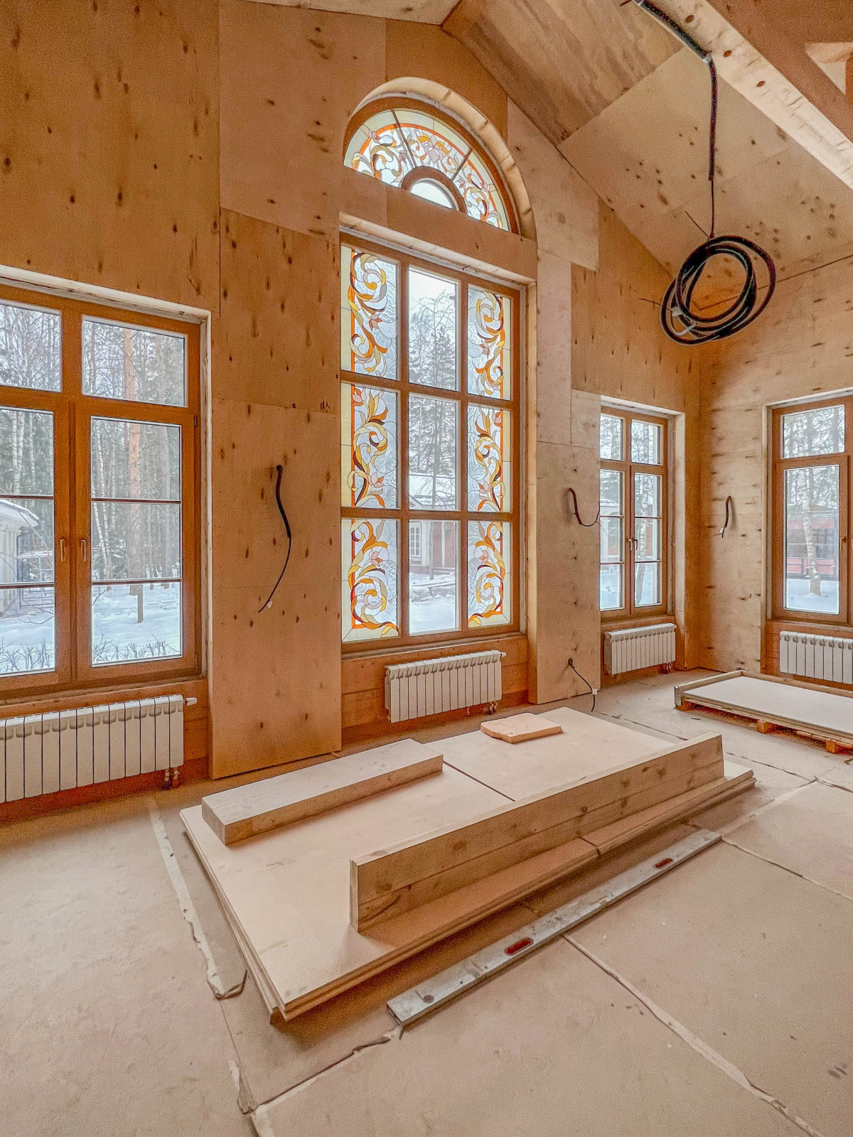 Особняк и Баня в русском стиле с витражом Тиффани