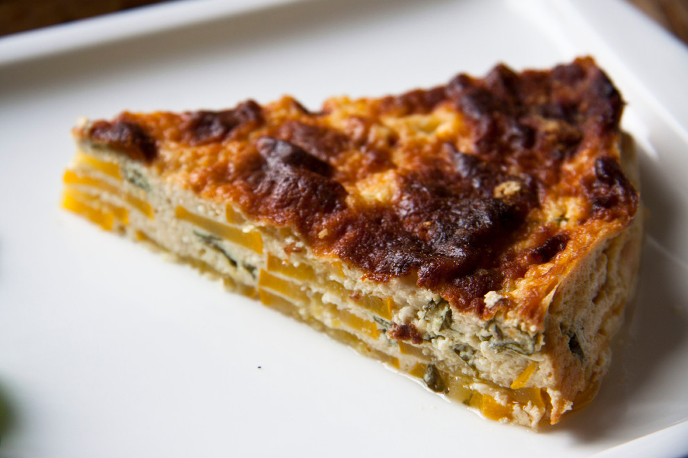 Рецепт: Клафути с кабачками и овечьим сыром