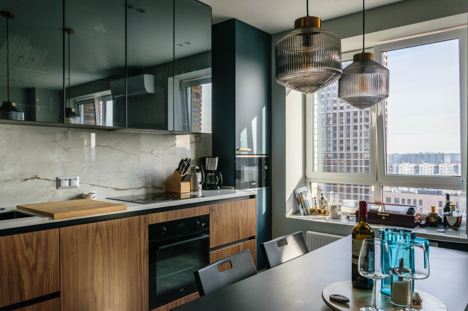 Материалы + стиль: уникальная кухня