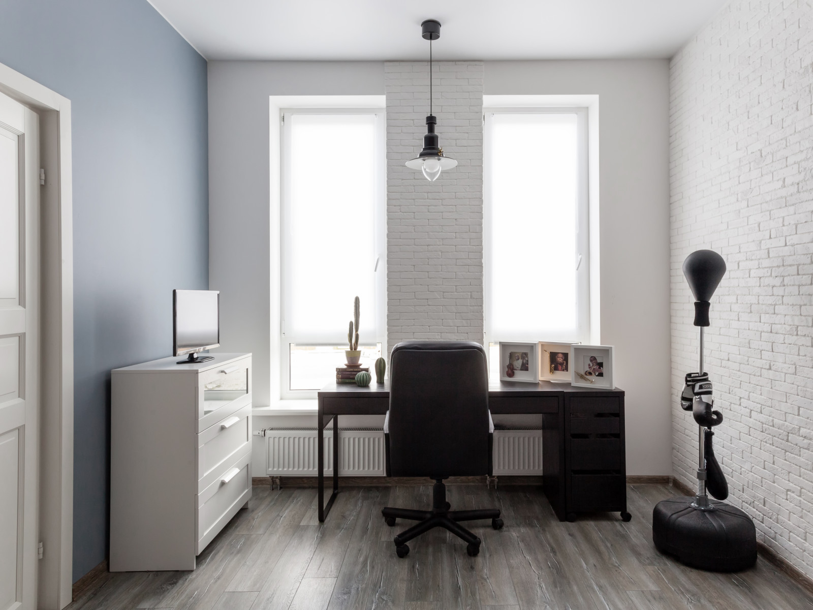 Дом в пригороде Петергофа