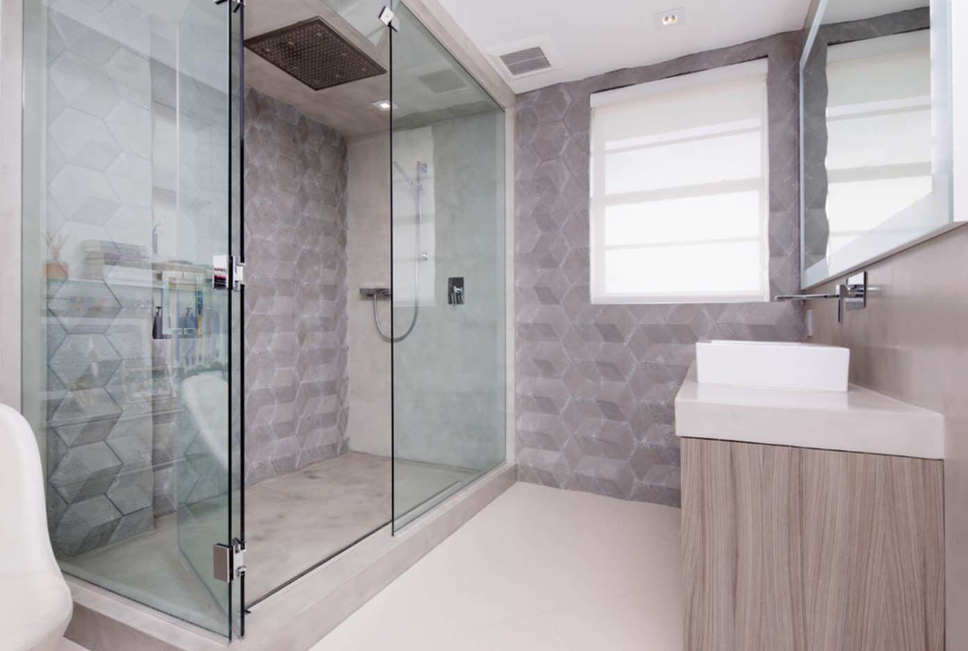 Обложка проекта: Микроцемент Topciment во влажных помещениях