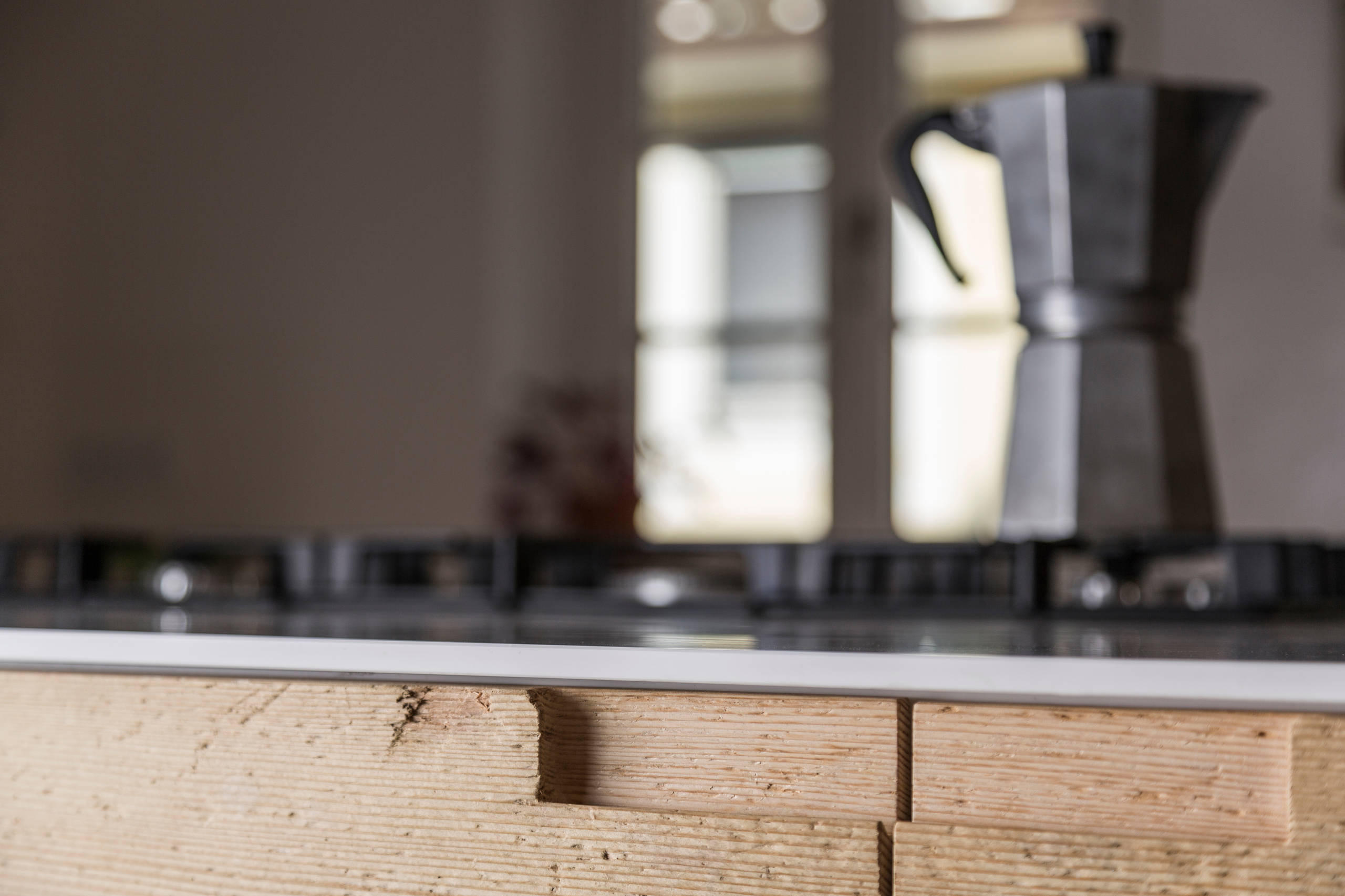 Микротренды: Зачем вашей кухне очень тонкая столешница