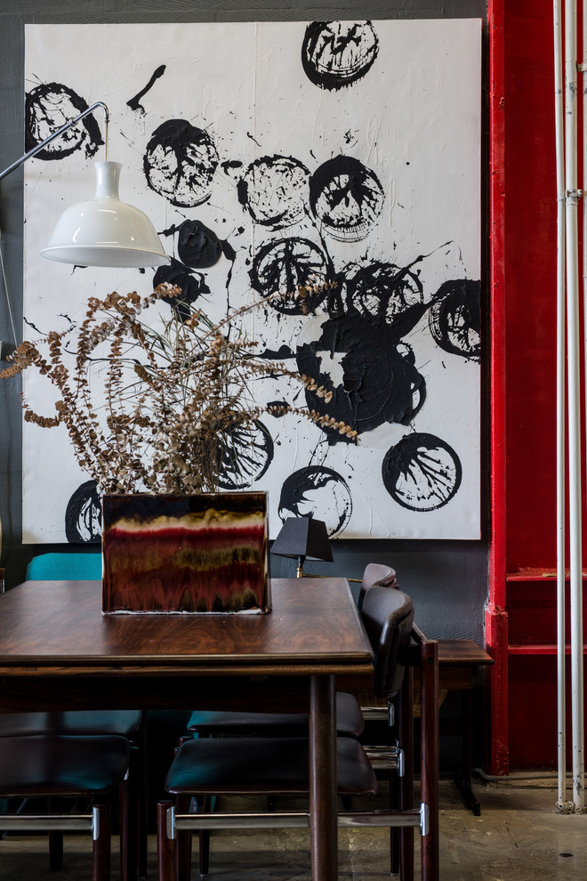 Шоу-рум Repeat Story на Artplay