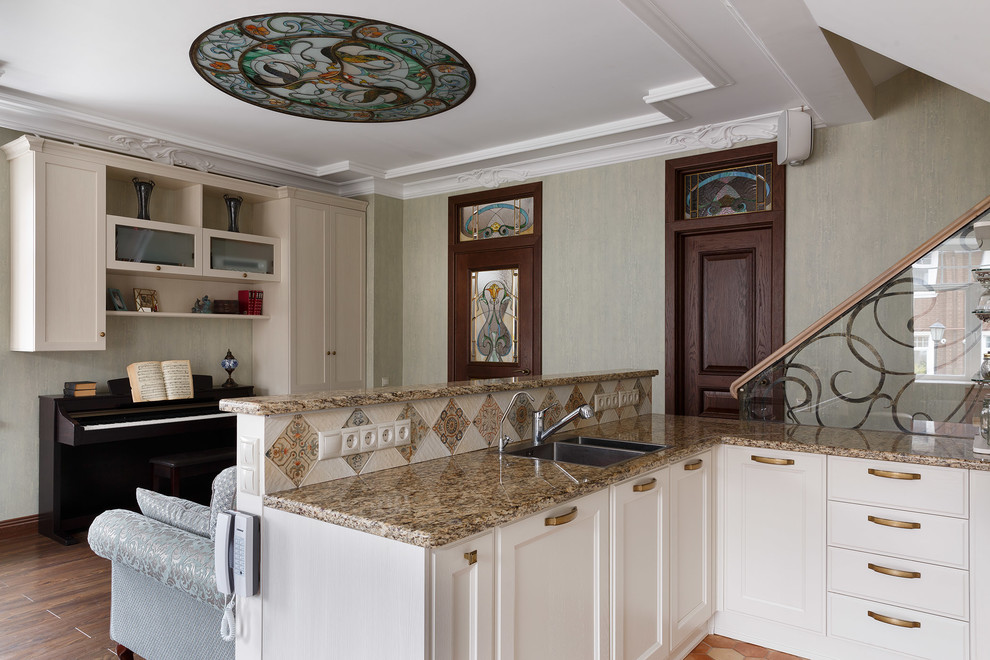 1900  зал кухня