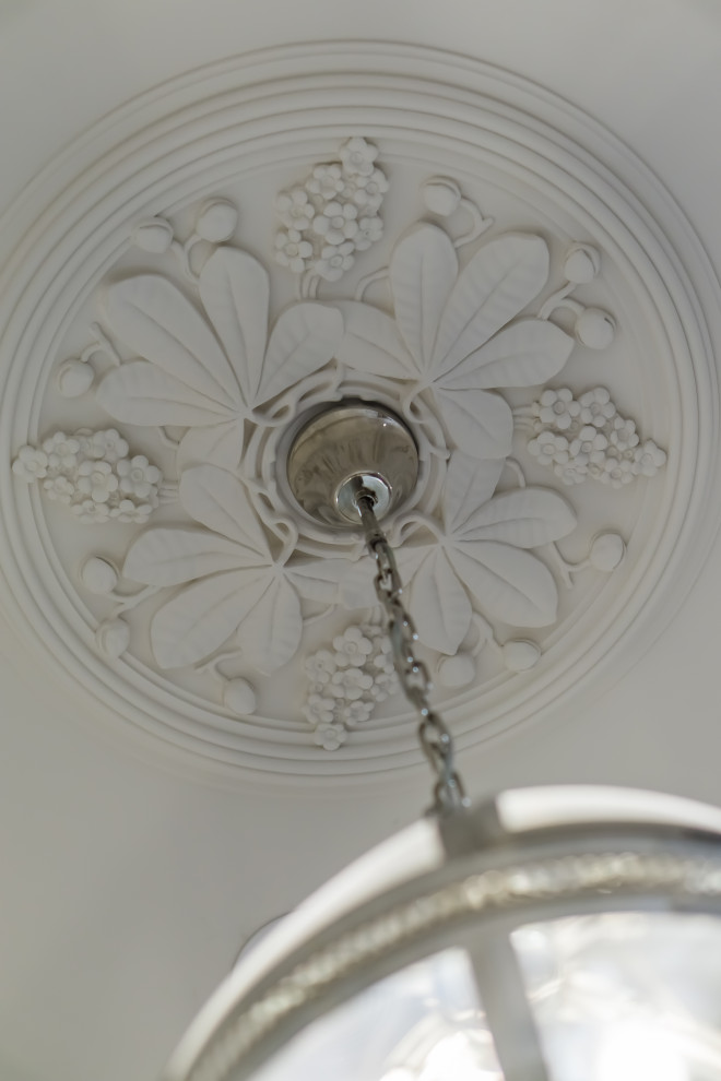 CHATEAU DE LA PETROGRADKA