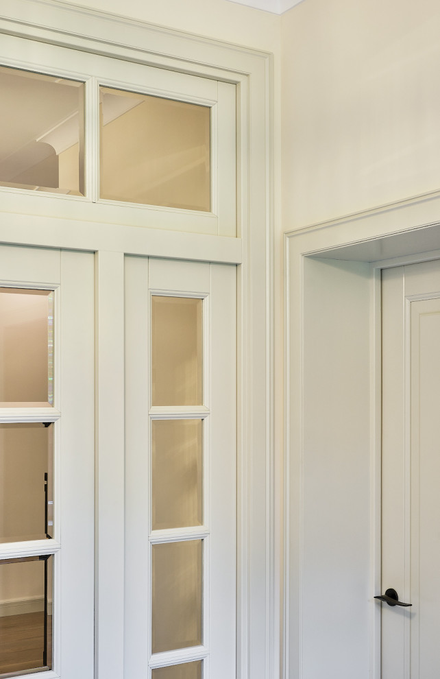 Кантри Ral 1013 в интерьере дома