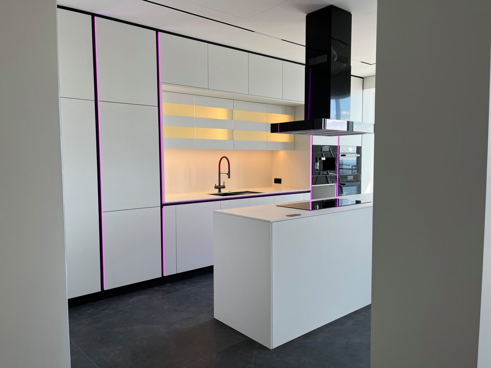 Обложка проекта: КУХНЯ "РЕЗКИЙ ЛОФТ"