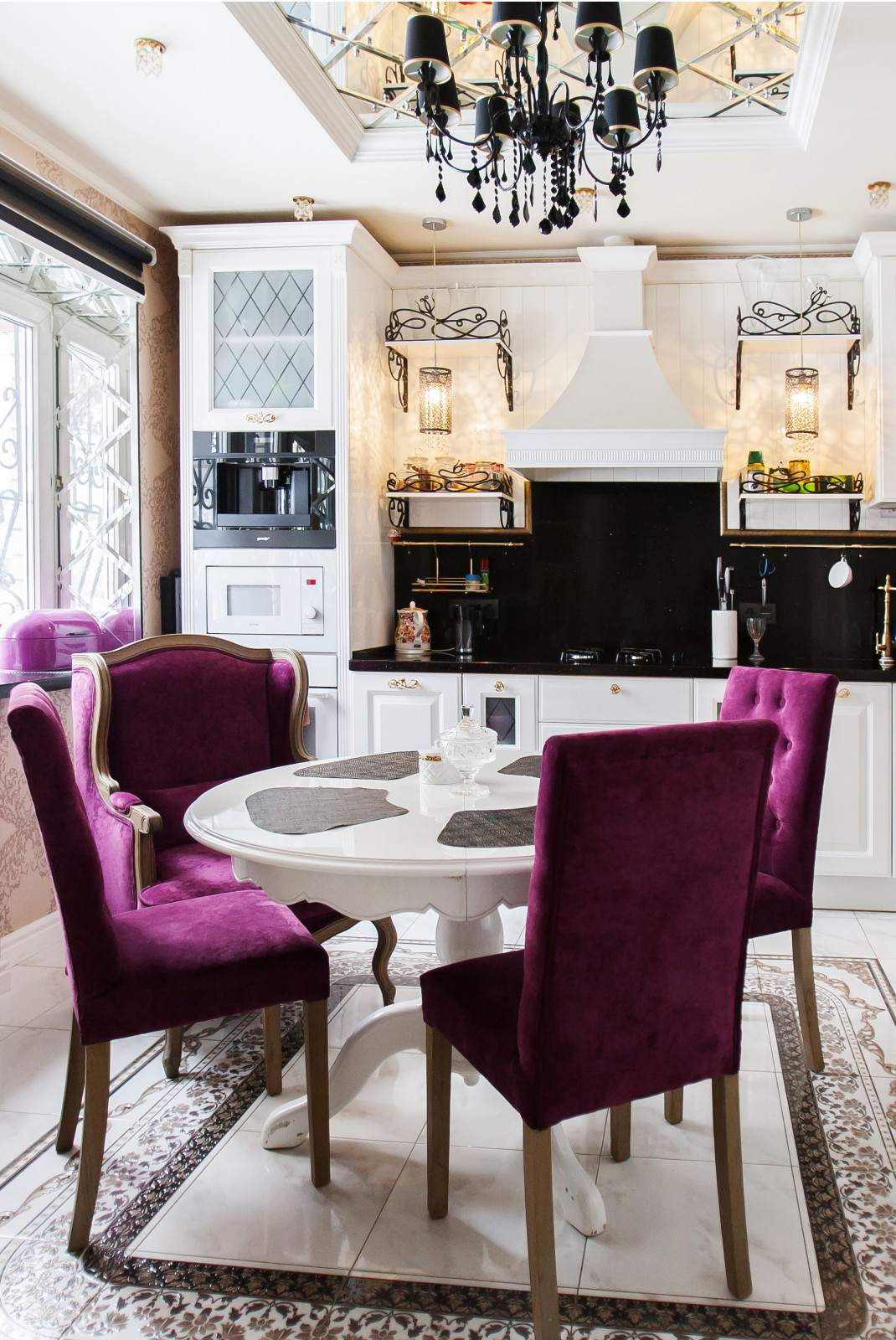 Юлия Мусаева и Анна Журбицкая