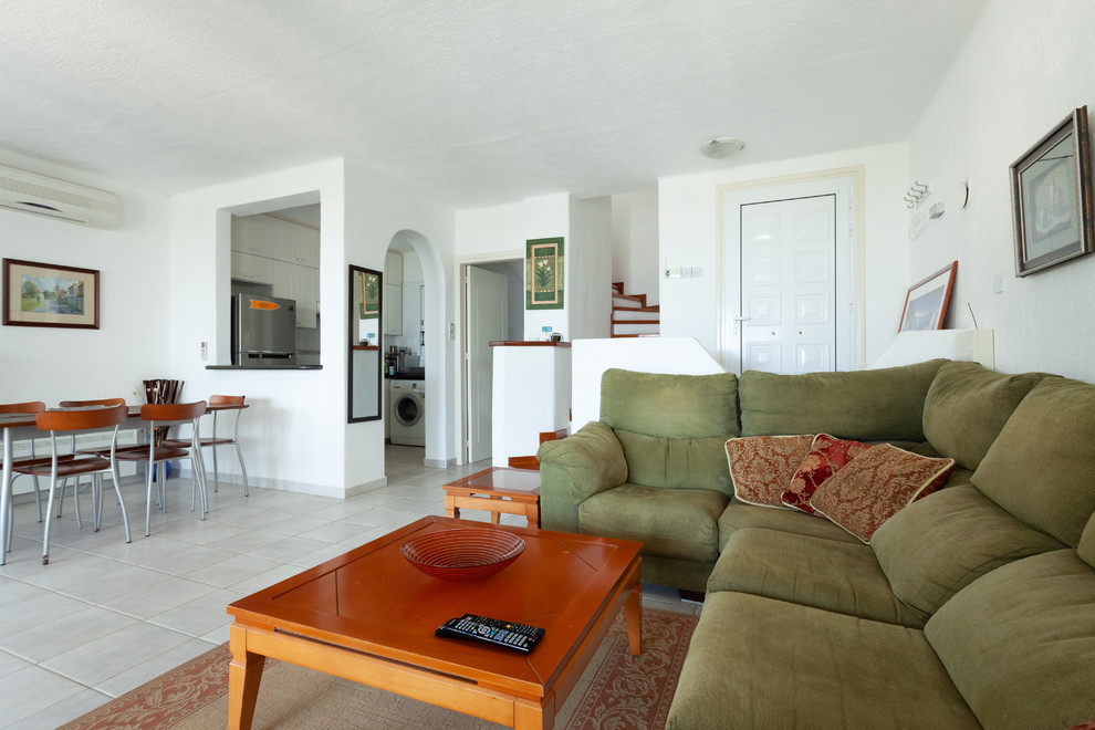 Cozy villa margo by the sea