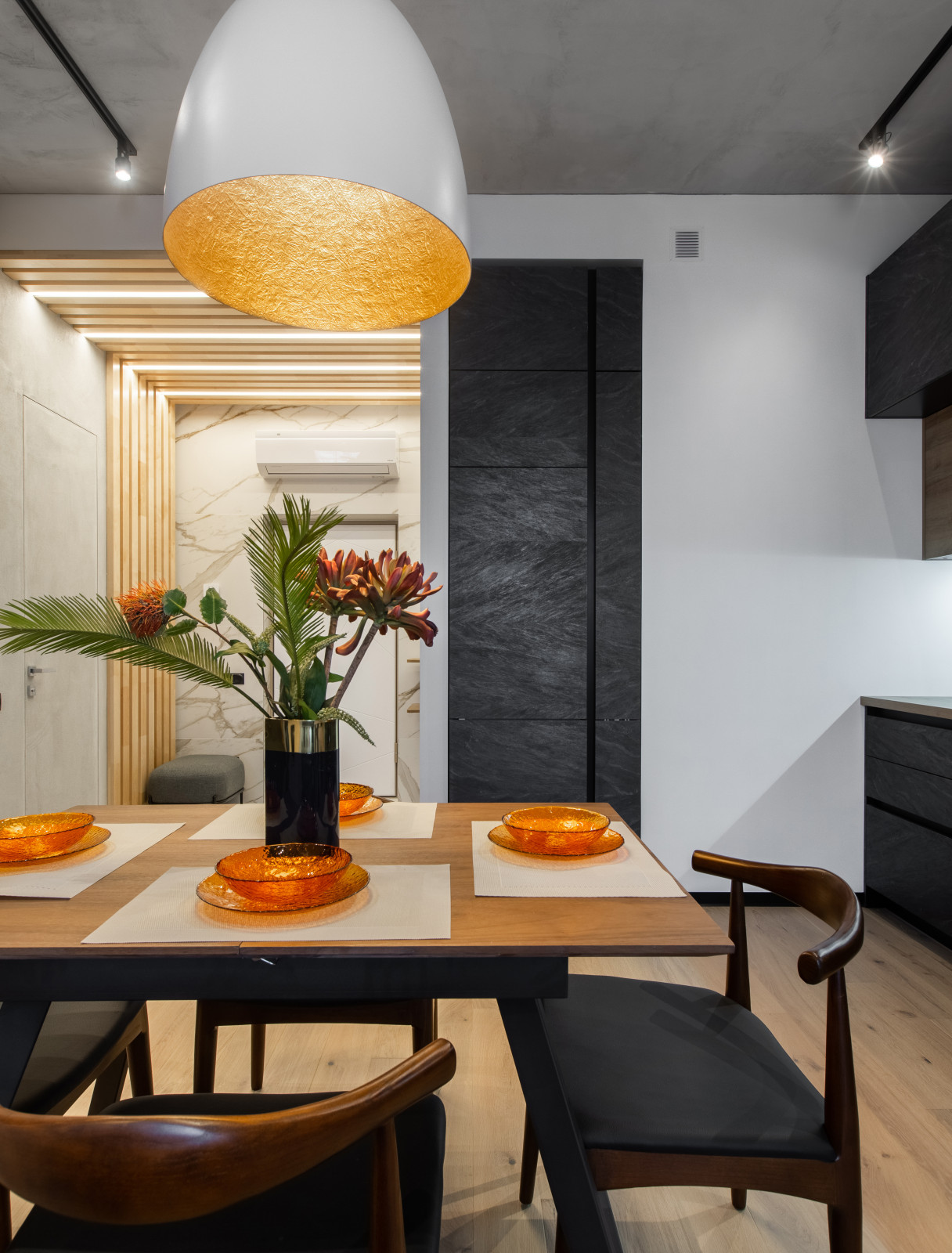 Обложка проекта: Современный стильный интерьер квартиры