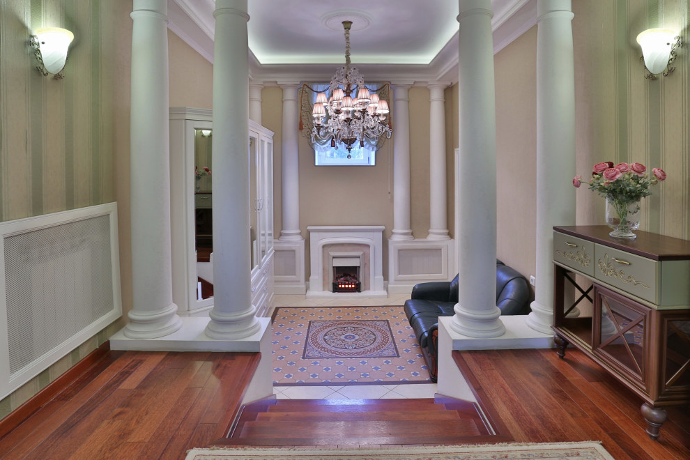 Трехкомнатная квартира на Петергофском