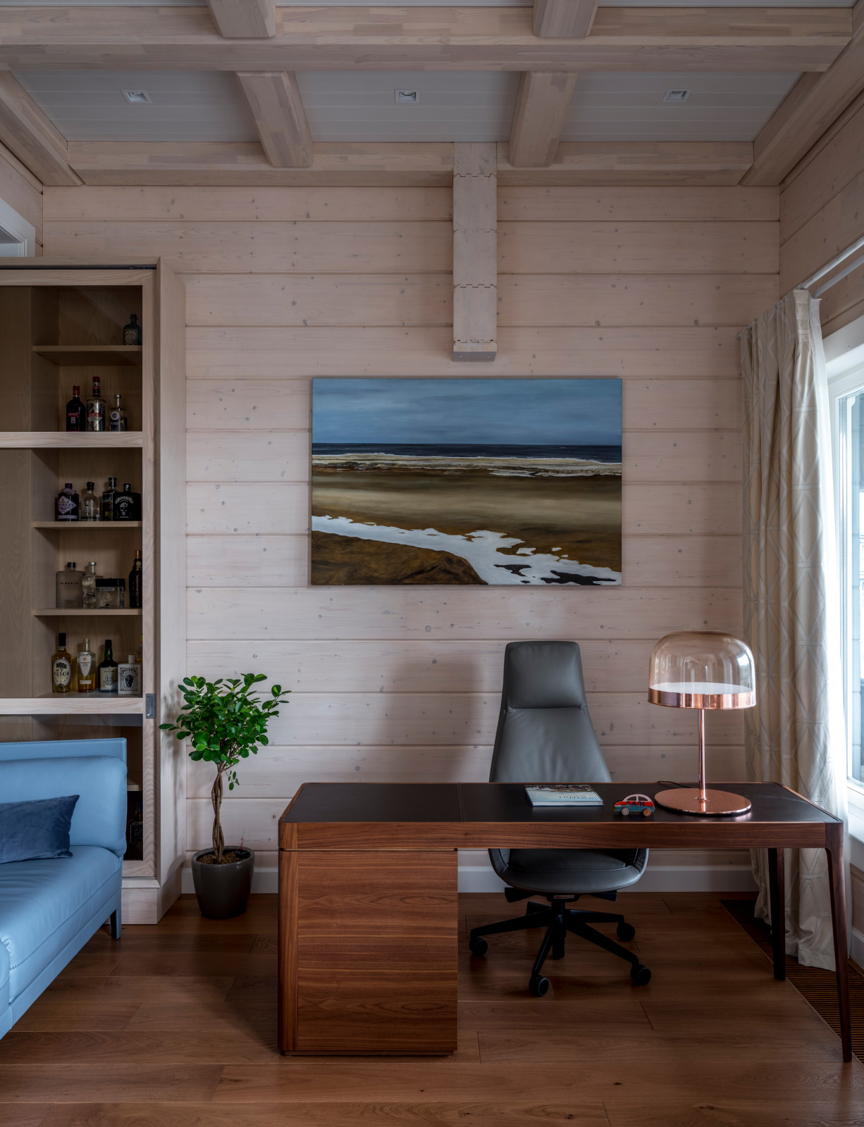 Дом на берегу