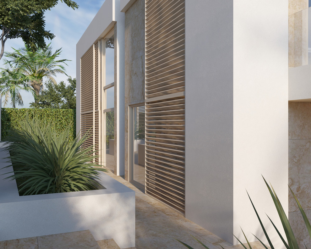 Задний фасад