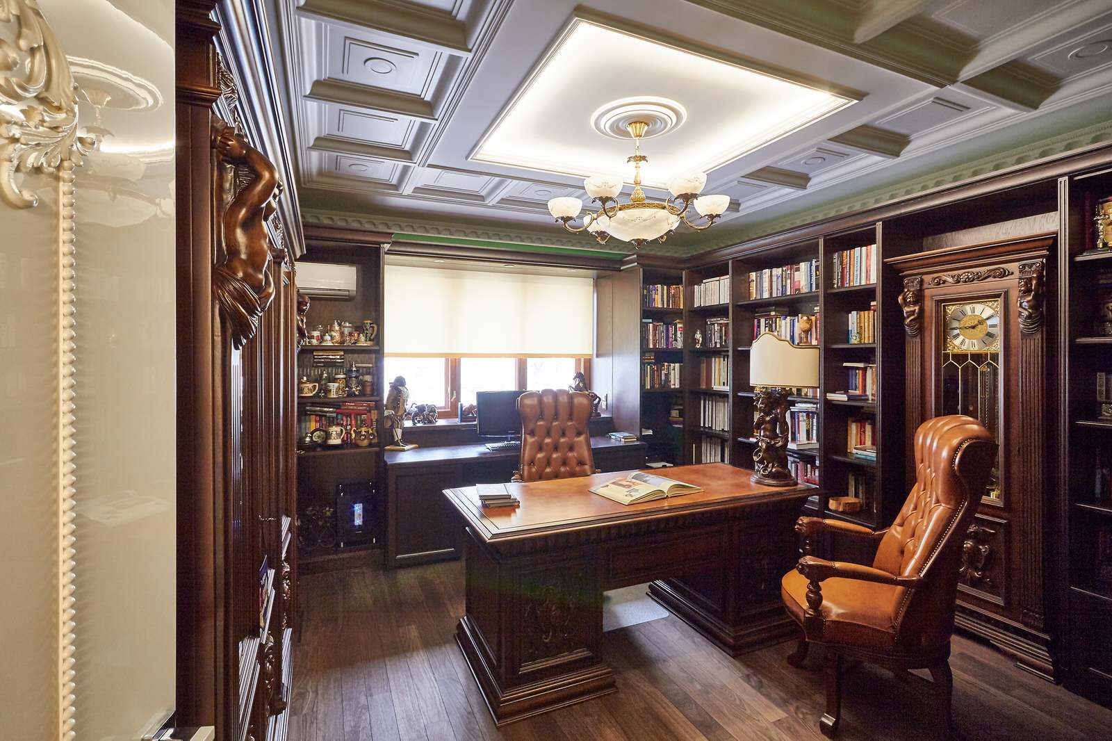 квартира "WHITE & GOLD"