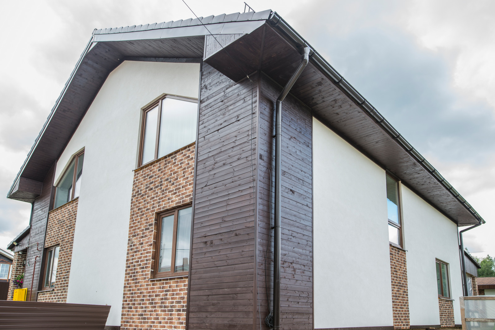 Обложка проекта: Коттедж в Лосином парке