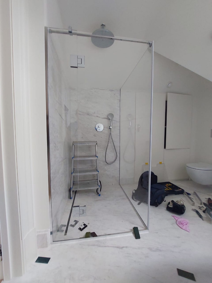 Душевая кабина/ванная комната