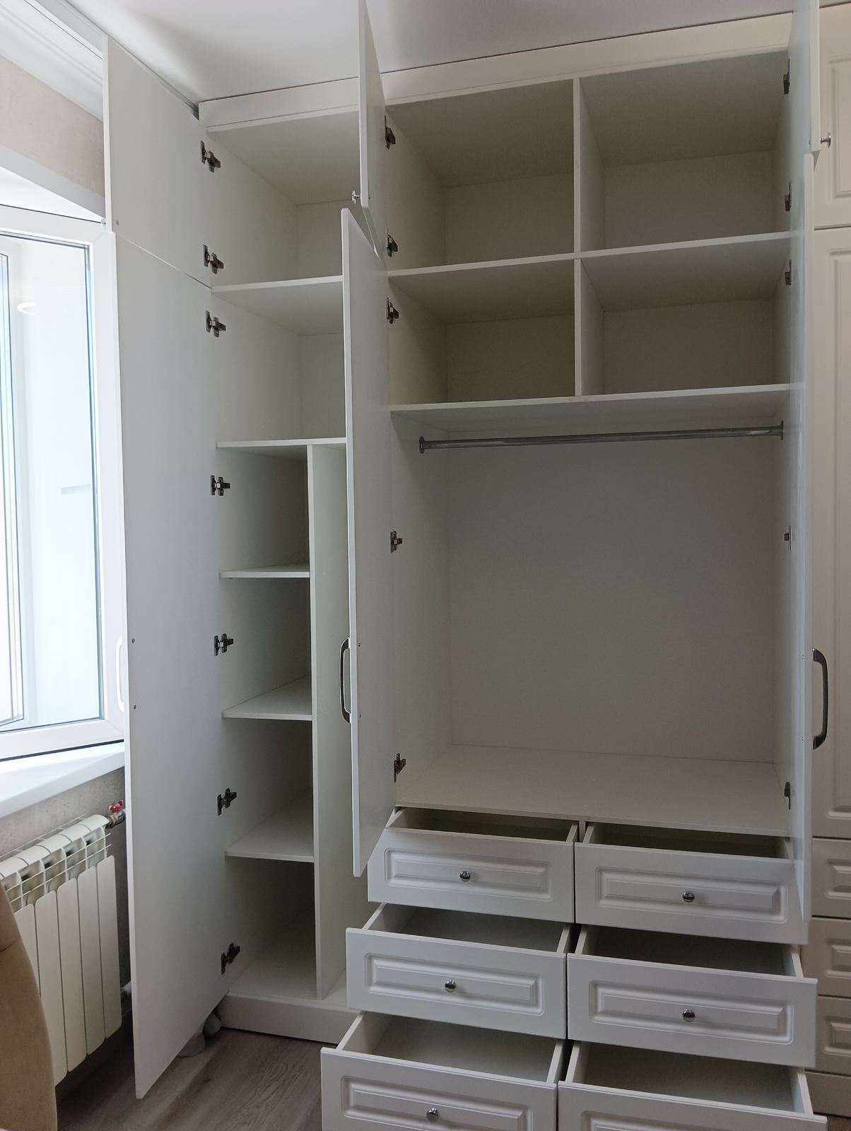 Шкаф платяной, 2023