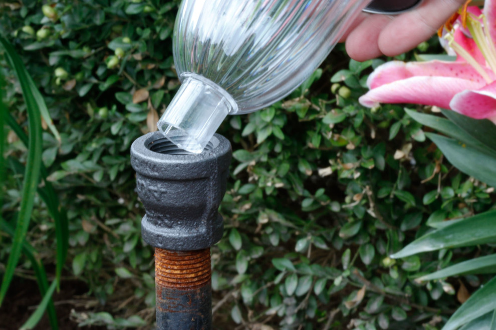 DIY: Как сделать садовый светильник на солнечных батареях своими руками