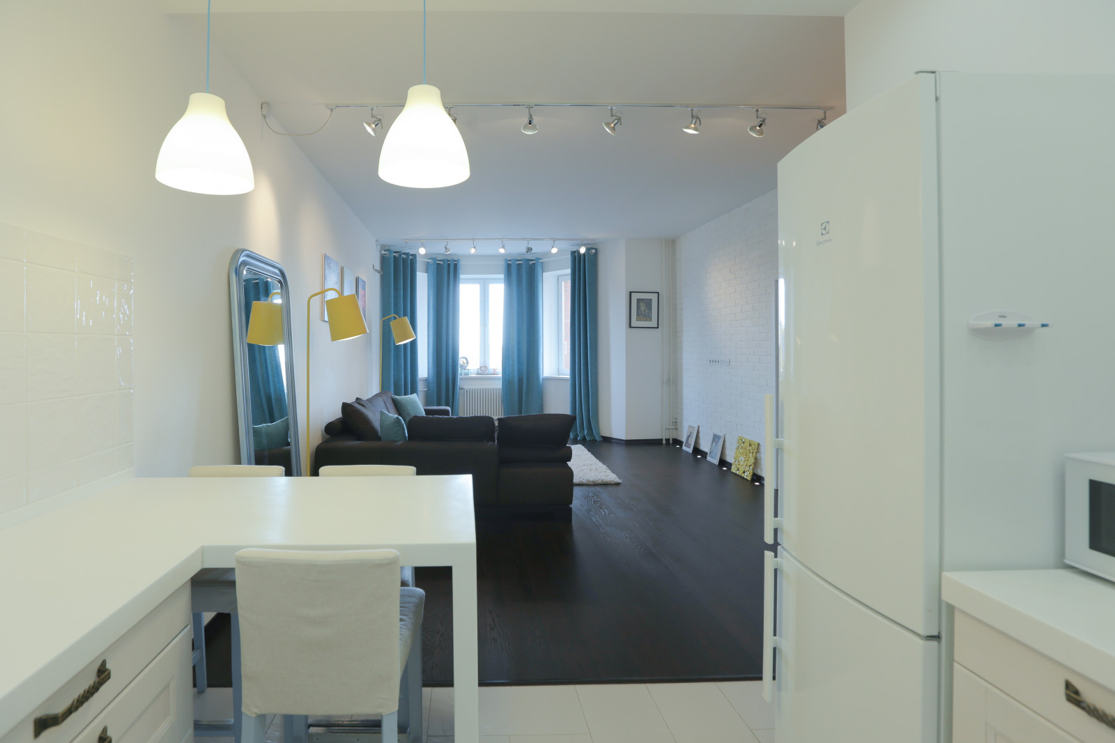 Moscow small studio 70 m2