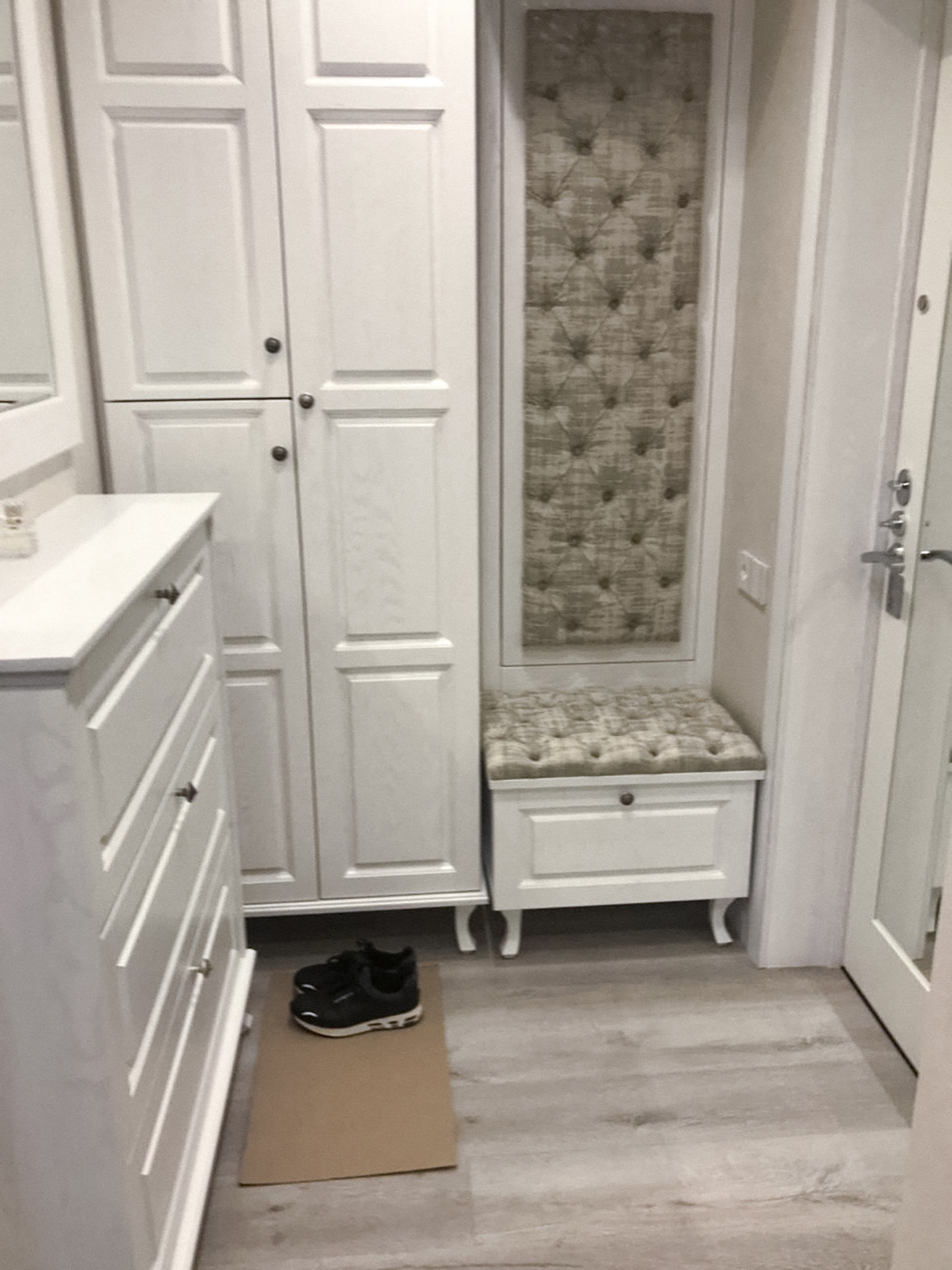 Мебель и двери на заказ в интерьер