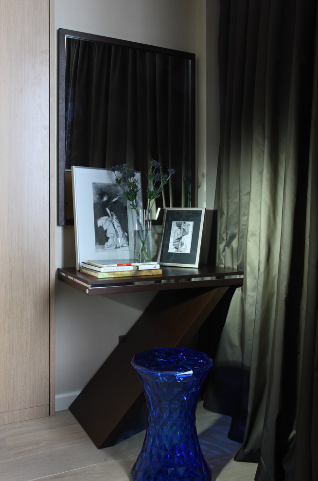 Houzz тур: Мужской интерьер, вдохновленный абстрактной живописью