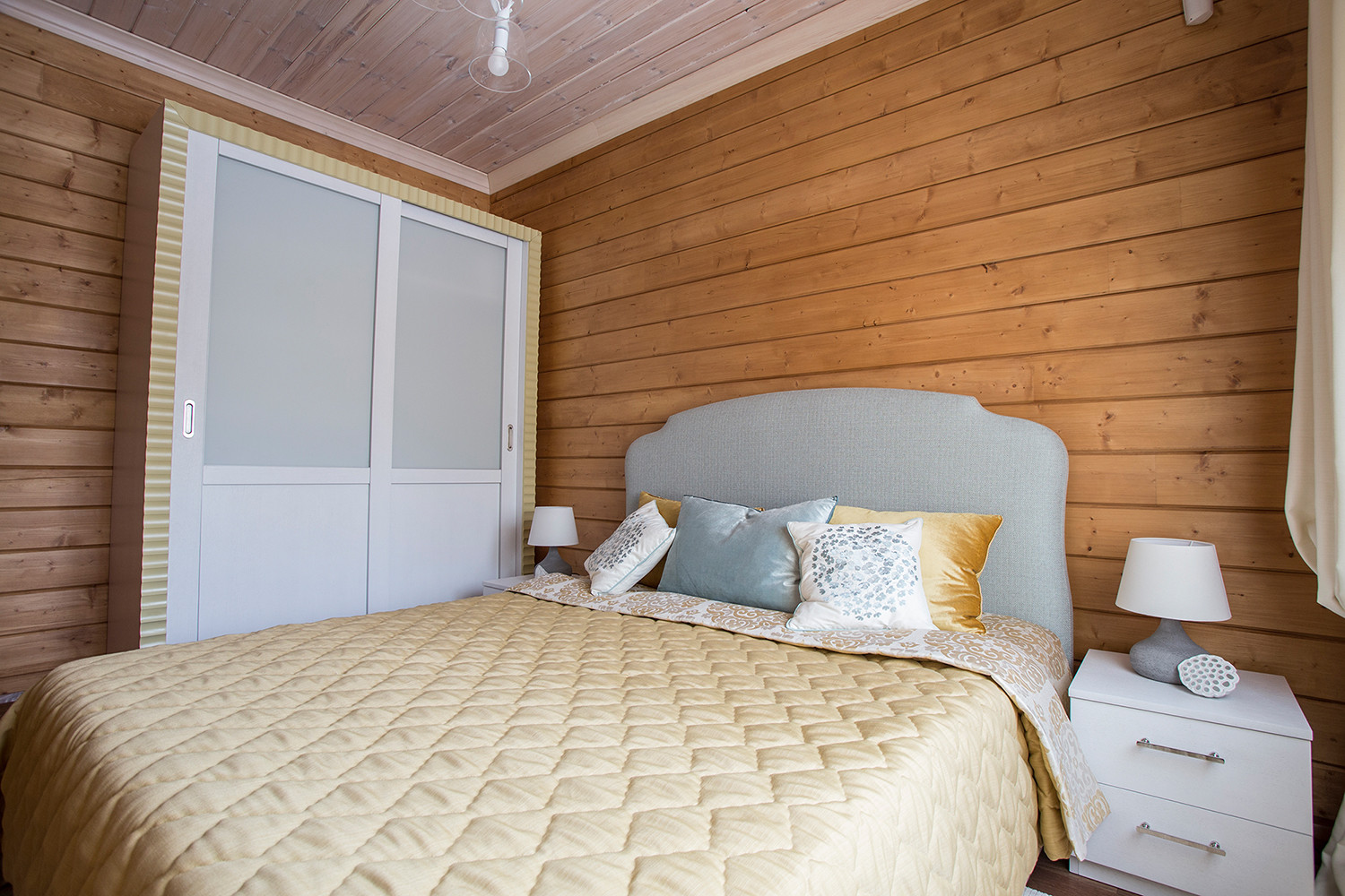 Царица Лесных Озер