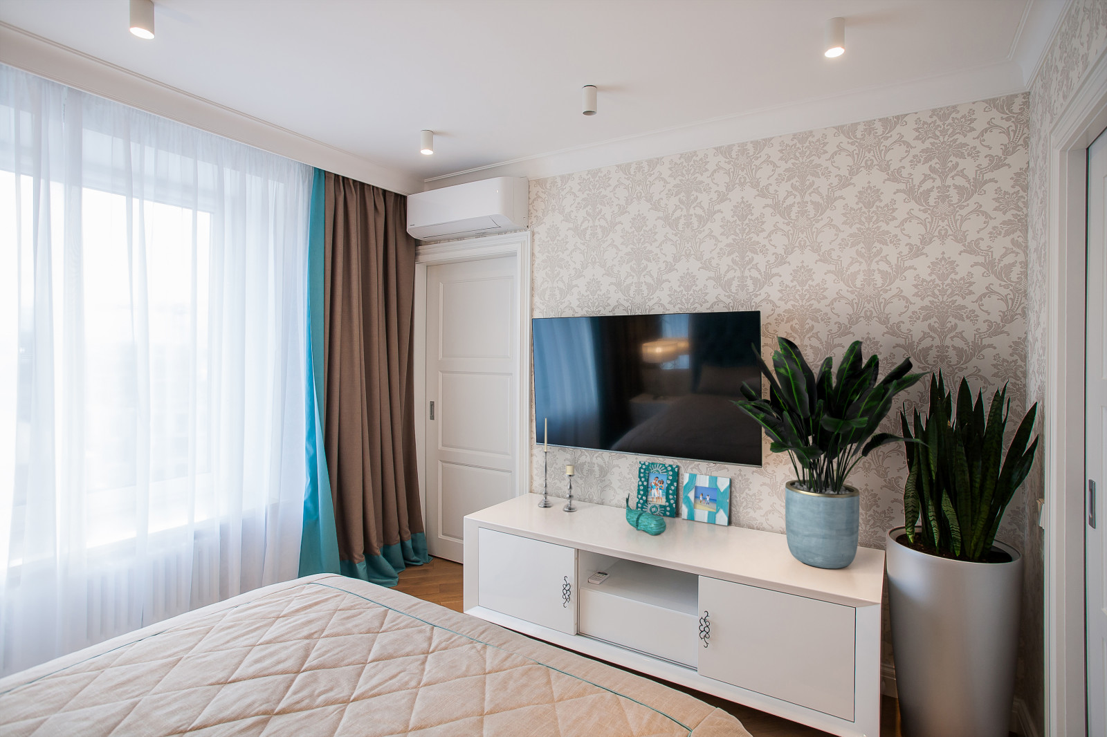 экспресс дизайн в Саввинском переулке.