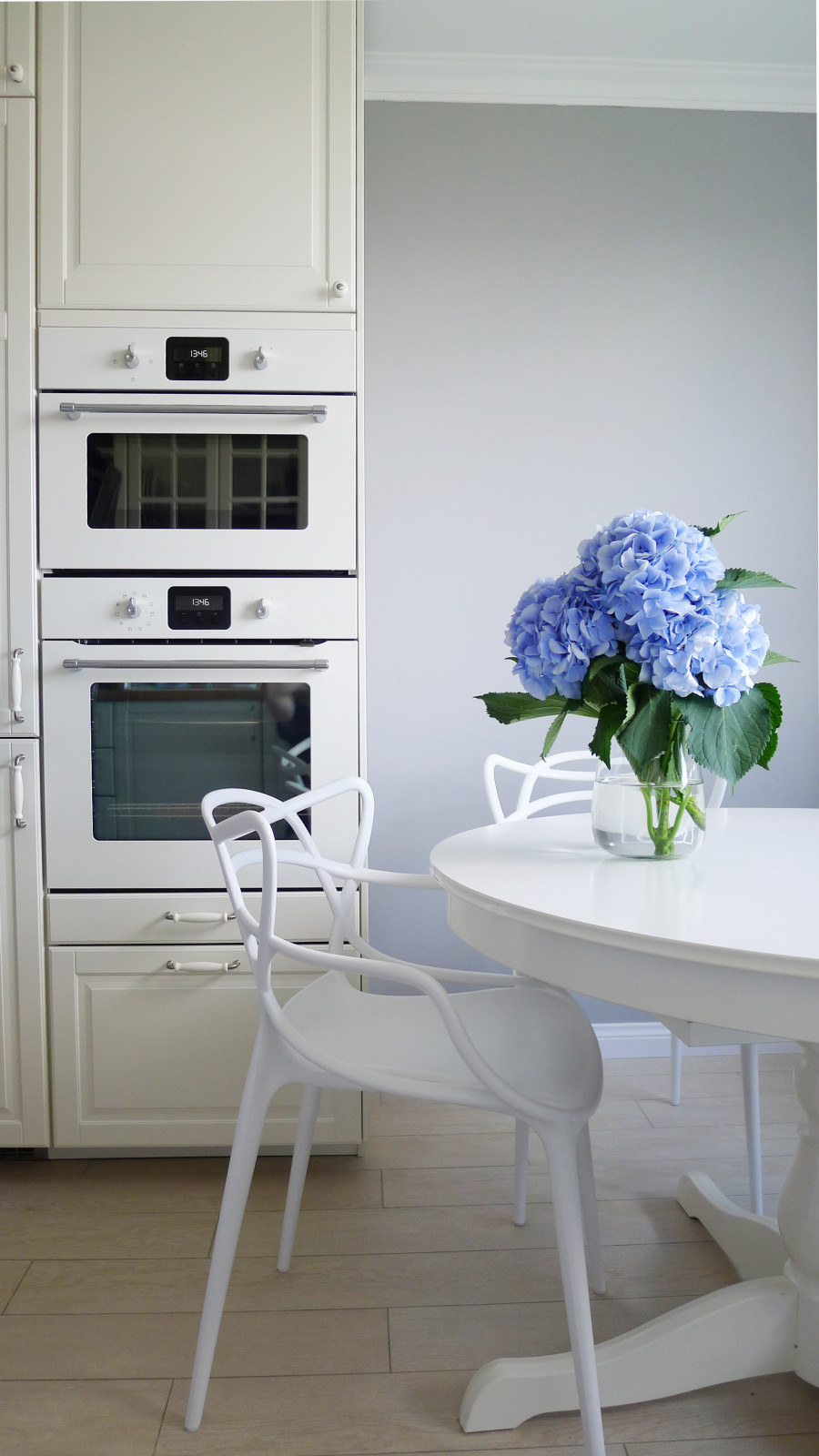 2-х комнатная квартира с синим и розовым