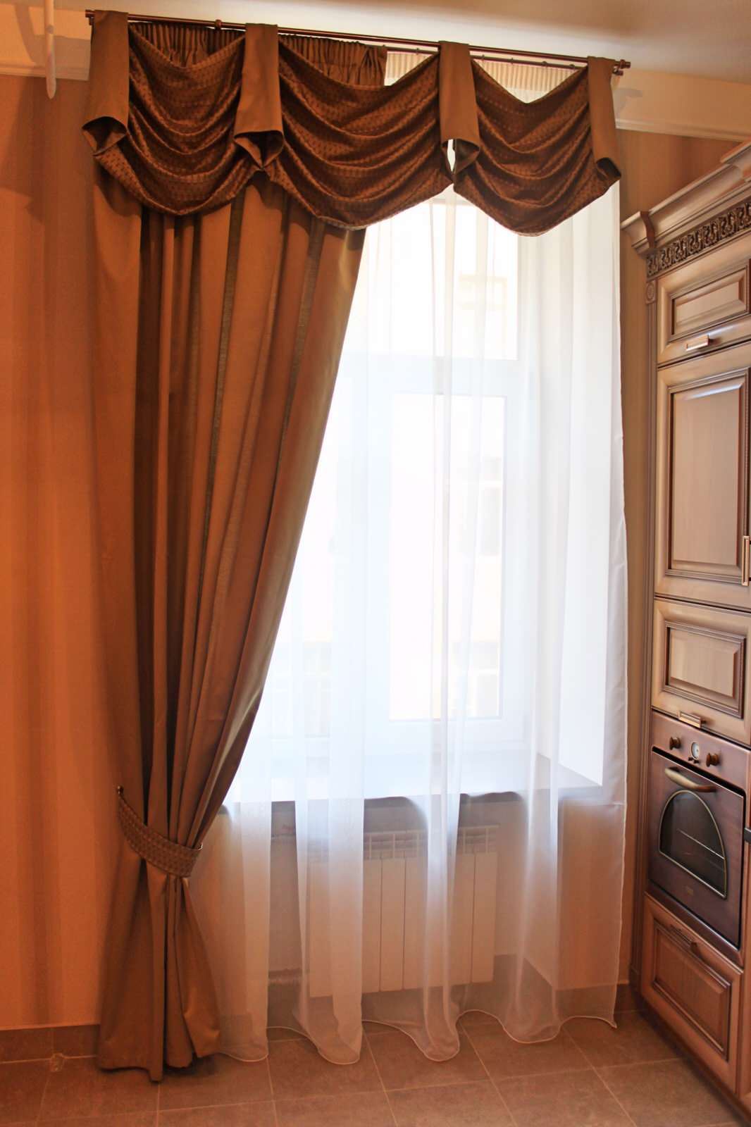 Обложка проекта: Шторы с ламбрекенами