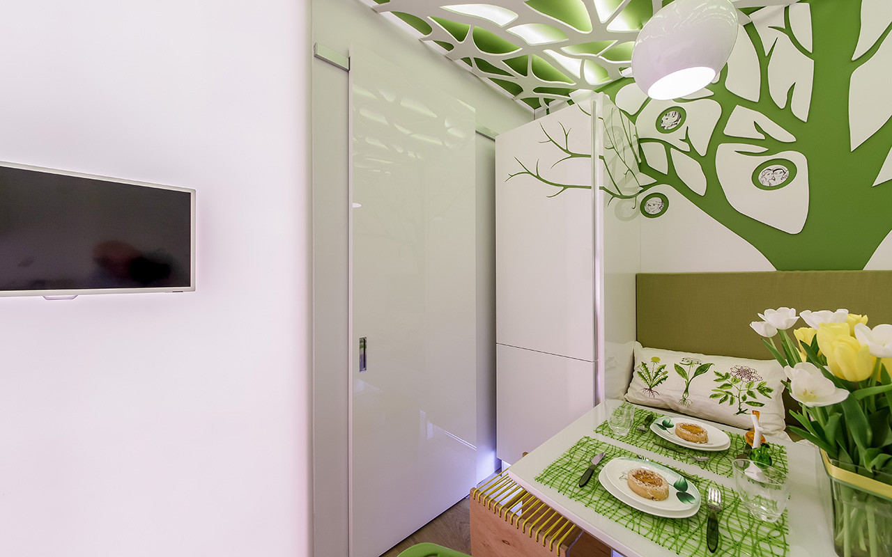 Кухня под яблоней