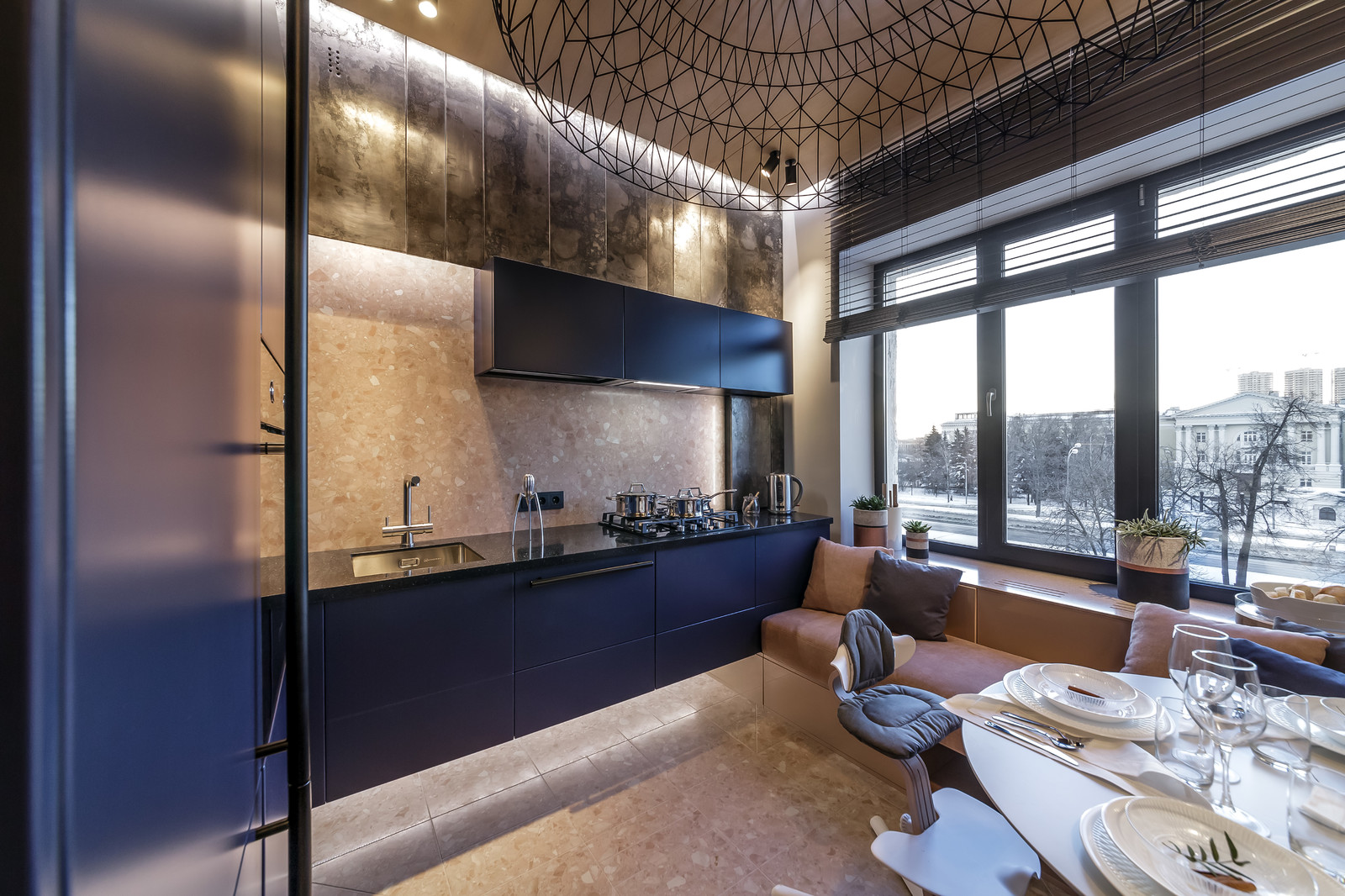 КУХНЯ ПОД КУПОЛОМ