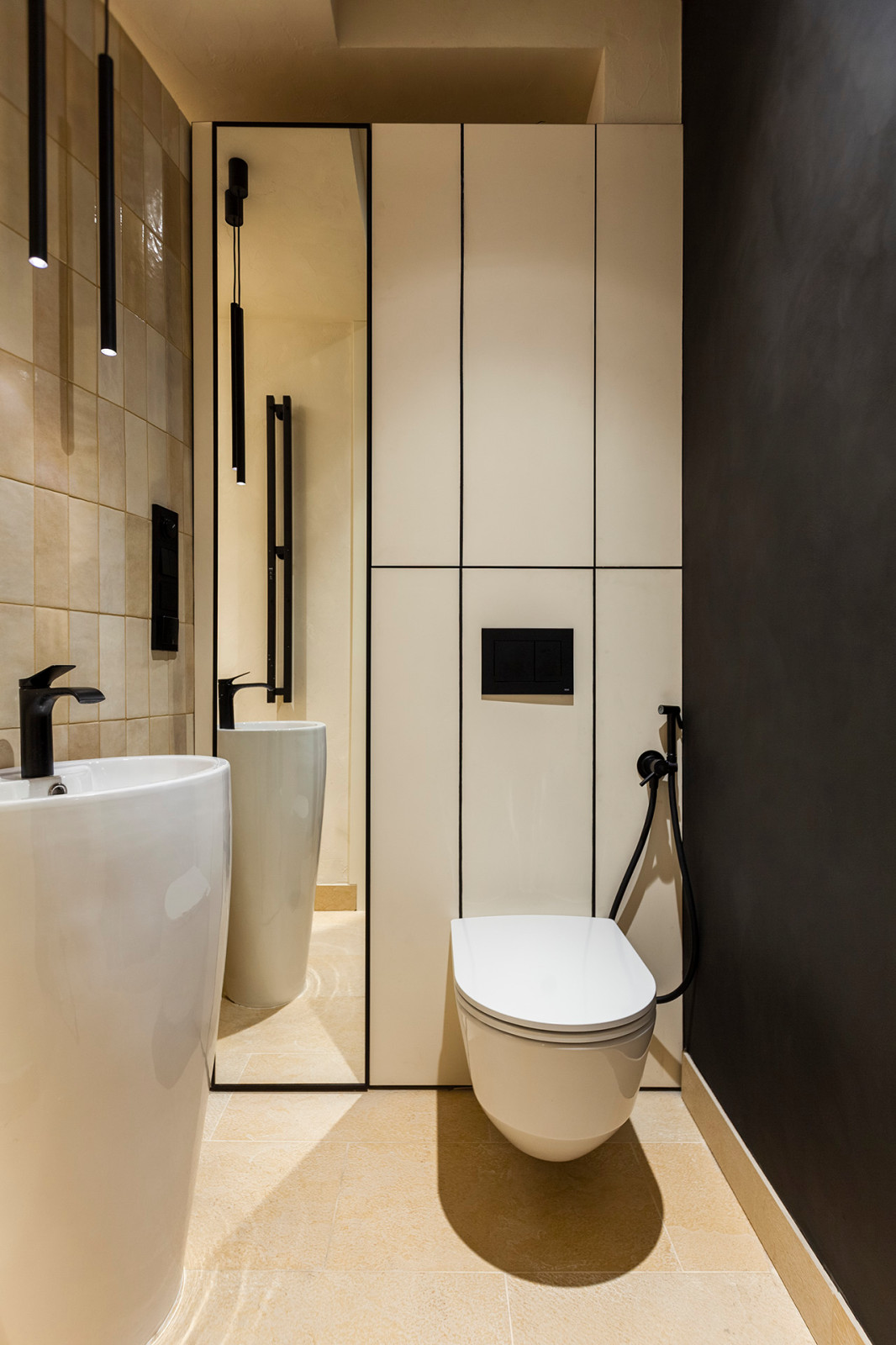 Добрая квартира - интерьер 49м² в доме XIX века