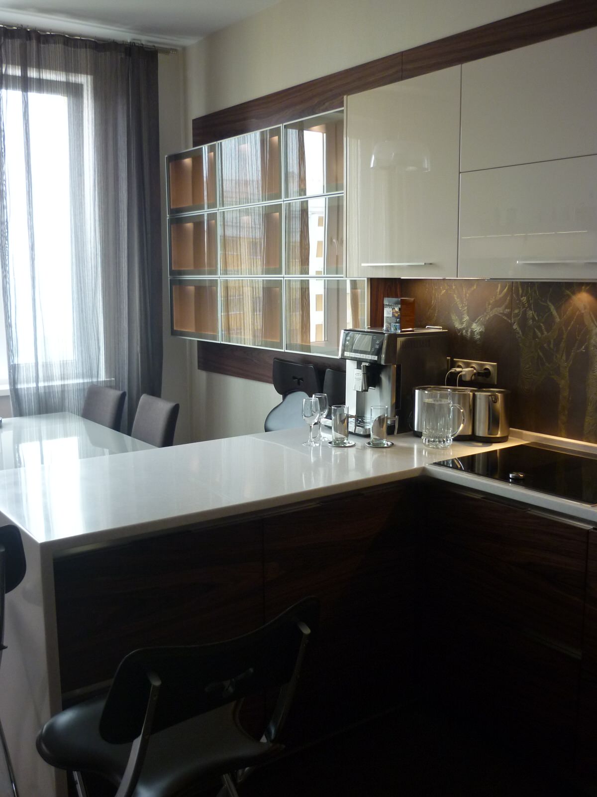 Витрины с подсветкой